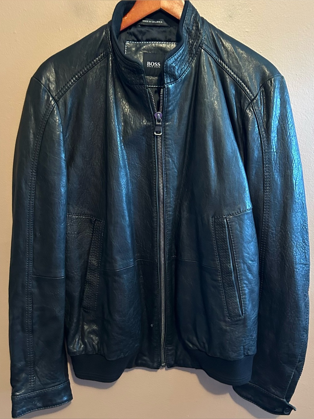Hugo Boss 100% Leather Soft Lambskin Moto Biker Jacket Plaid Lined EU40R US Med